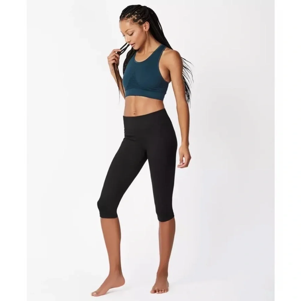 Sweaty Betty Black All Day Contour Capri Gym Leggings SB314 EUC Size Medium